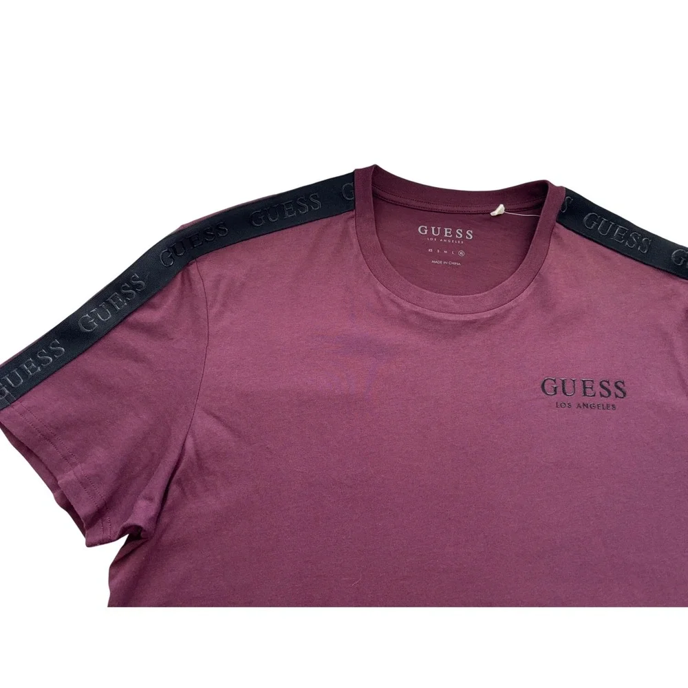 Guess Paxx Ian Tape Crew T-Shirt Mens XL Red Noir Logo Shoulder Tape T4GI33KBIV0 - Picture 4 of 5